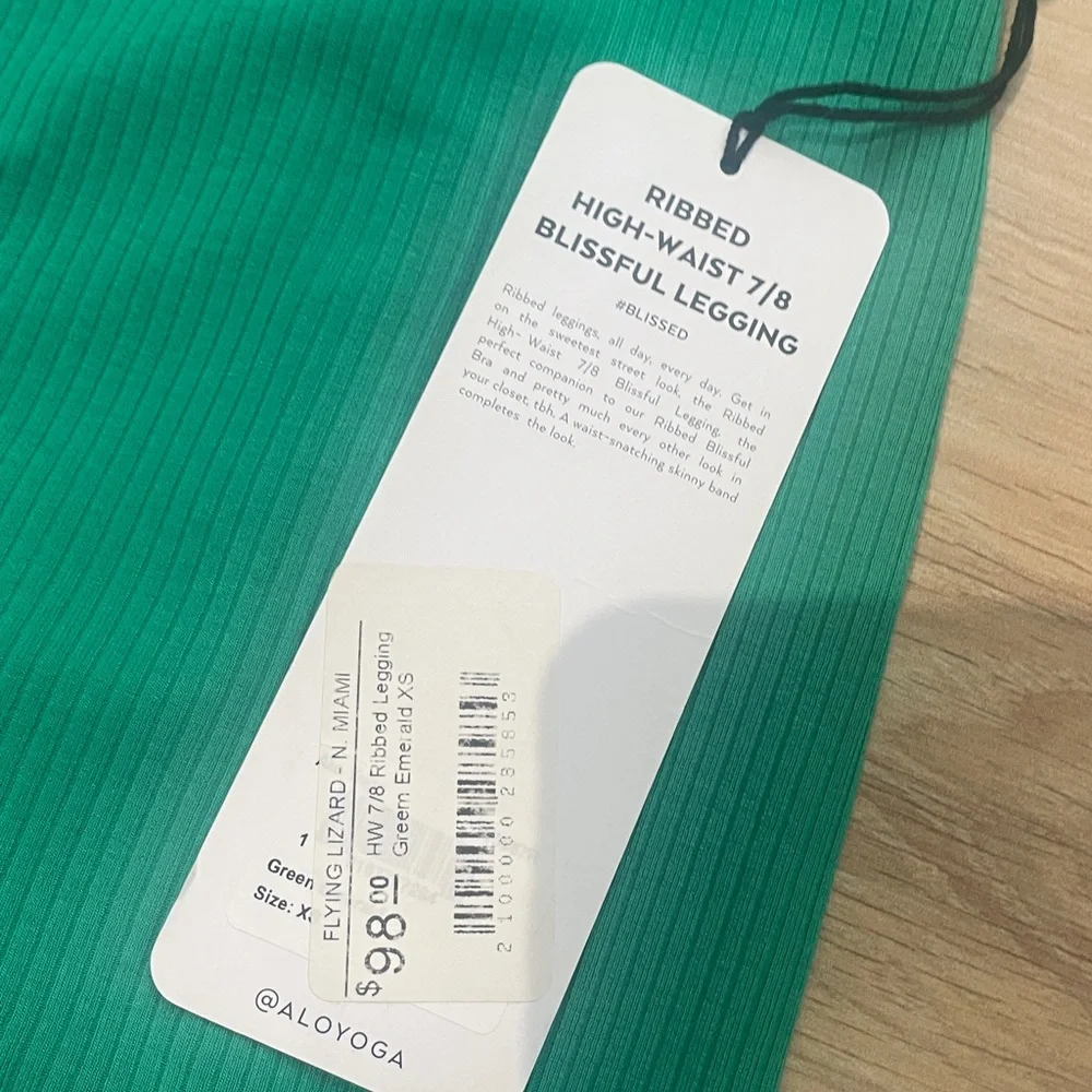 ALO Yoga ribbed high waisted 7/8 blissful legging, emerald Green Sz XS - Picture 2 of 6